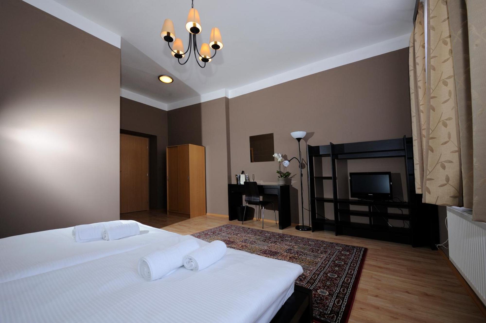 Hotel Zlata Stika Pardubice Rom bilde